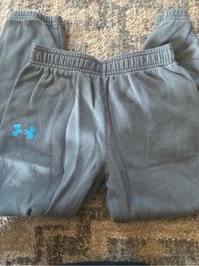 Under Armour Boys Gray Fleece Joggers with Blue Logo